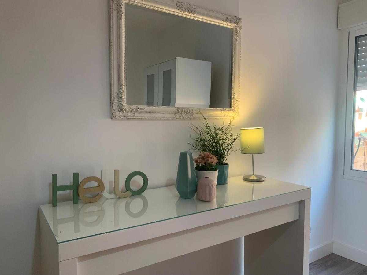 Centro Grupos Malaga Parking Gratis 3 Apartman Kültér fotó