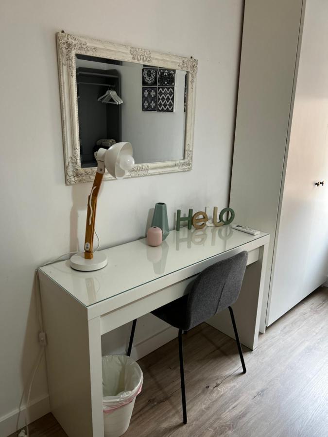 Centro Grupos Malaga Parking Gratis 3 Apartman Kültér fotó