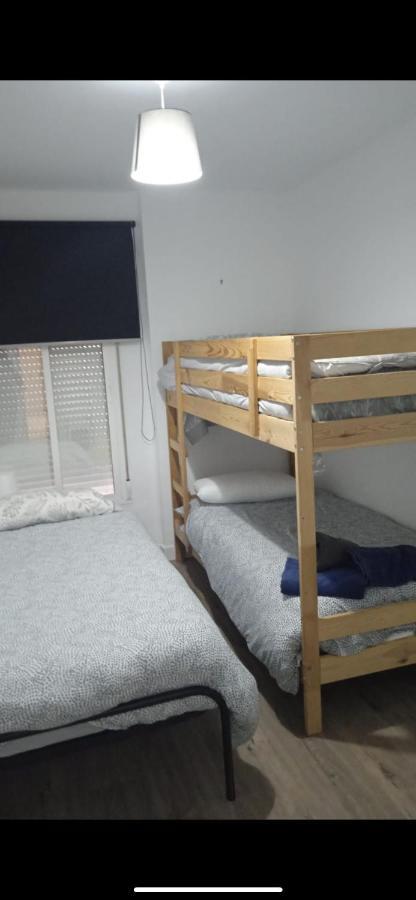 Centro Grupos Malaga Parking Gratis 3 Apartman Kültér fotó