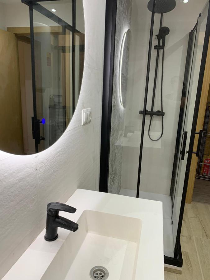 Centro Grupos Malaga Parking Gratis 3 Apartman Kültér fotó