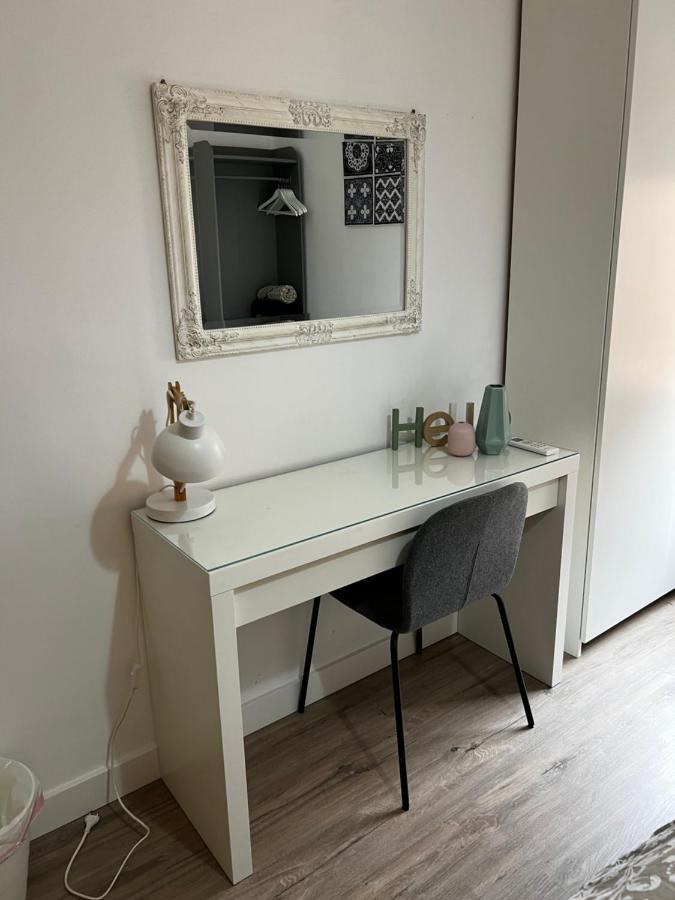 Centro Grupos Malaga Parking Gratis 3 Apartman Kültér fotó